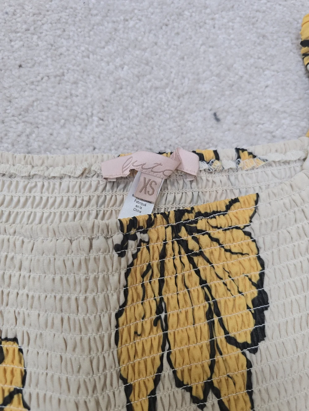 NWOT Anthropologie Hutch Smocked Square Neck Peasant Top Yellow Floral XS Puff